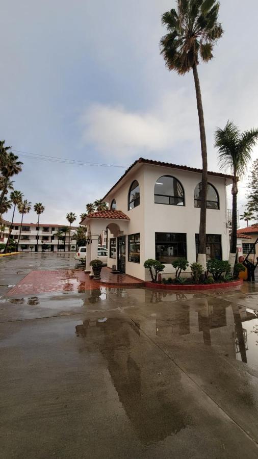 Hotel Paraiso Las Palmas Ensenada Exterior photo